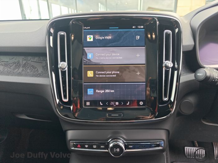 Volvo C40 2024