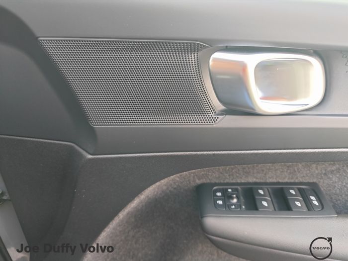 Volvo C40 2024