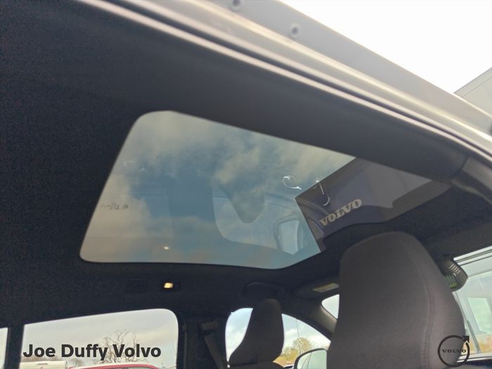 Volvo C40 2024