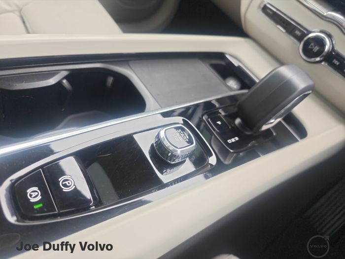 Volvo XC60 2024