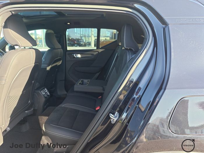 Volvo XC40 2023