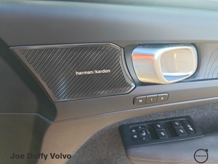 Volvo XC40 2023