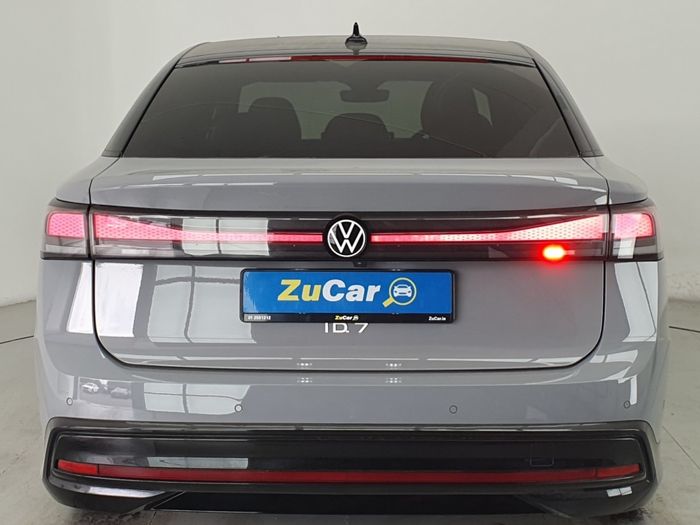 Volkswagen ID.7 2024