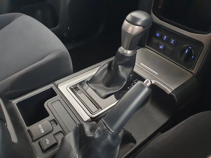 Toyota Landcruiser 2023