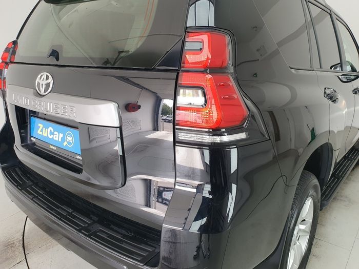 Toyota Landcruiser 2023