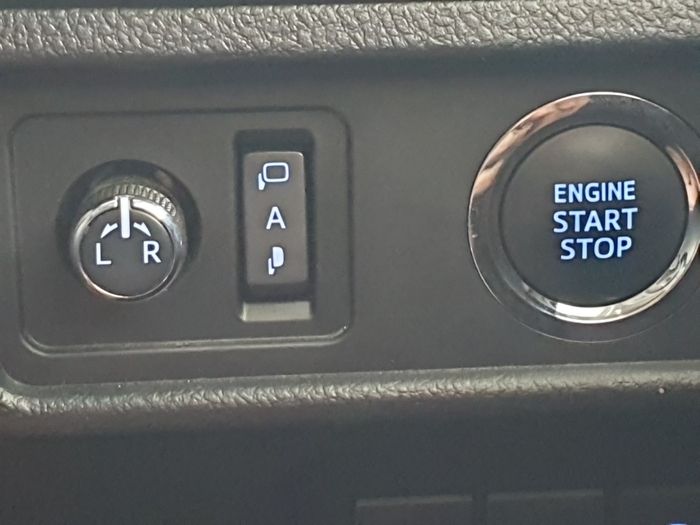 Toyota Landcruiser 2023