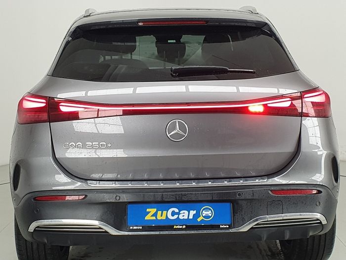 Mercedes-Benz EQA 2024