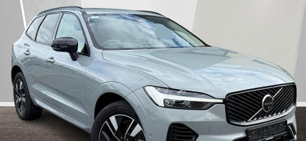 Volvo XC60 2025