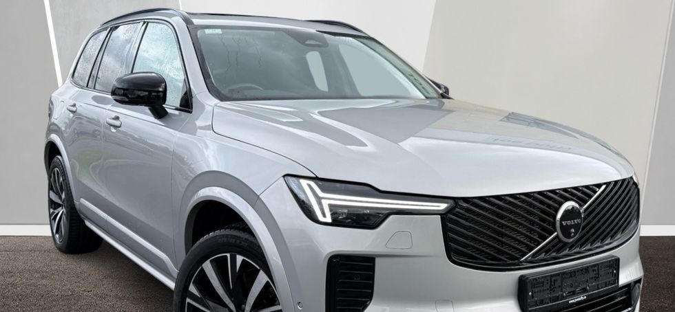 Volvo XC90 2025