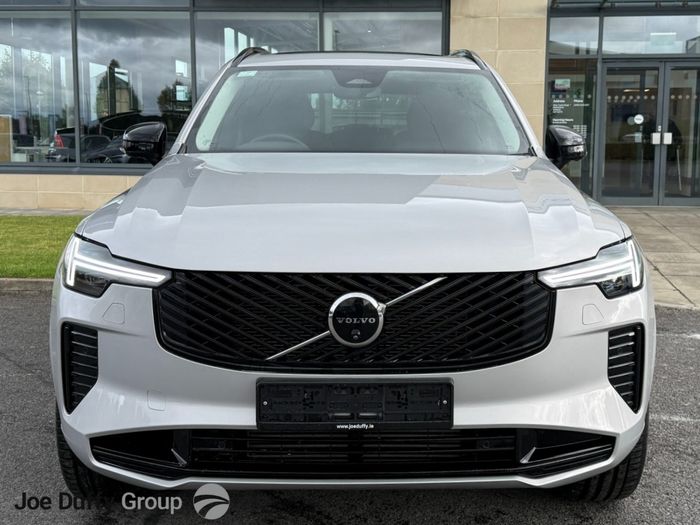 Volvo XC90 2025