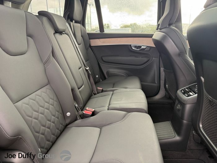 Volvo XC90 2025