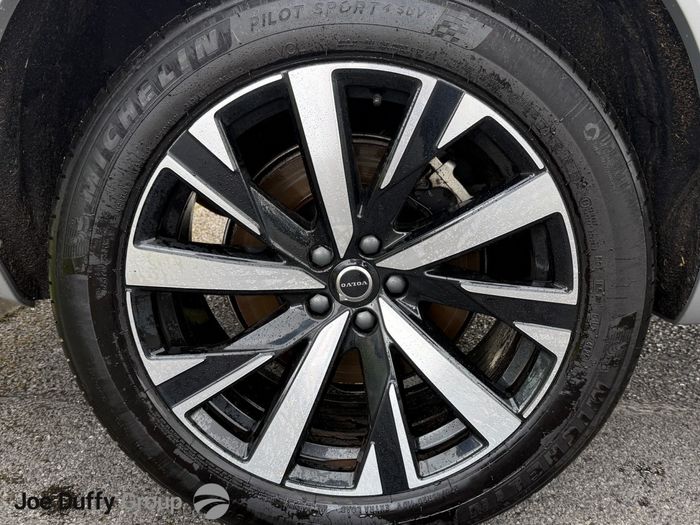 Volvo XC90 2025