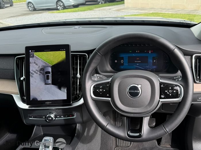 Volvo XC90 2025