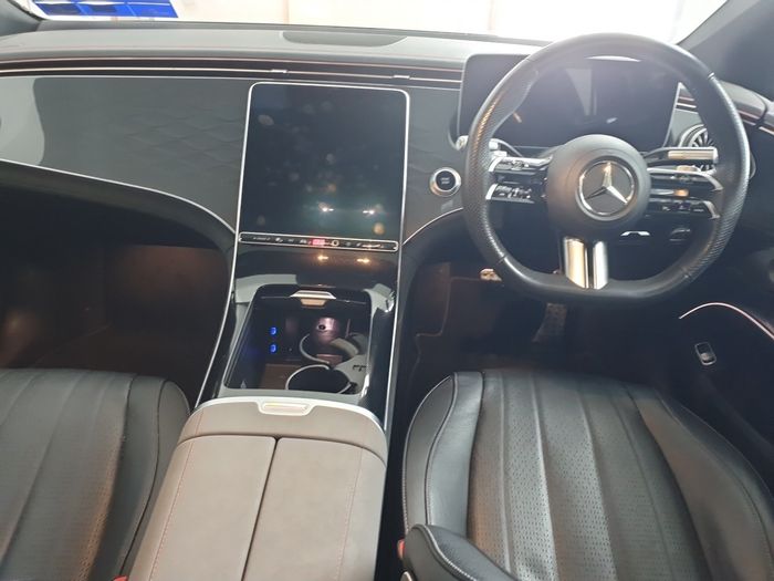 Mercedes-Benz EQS 2023