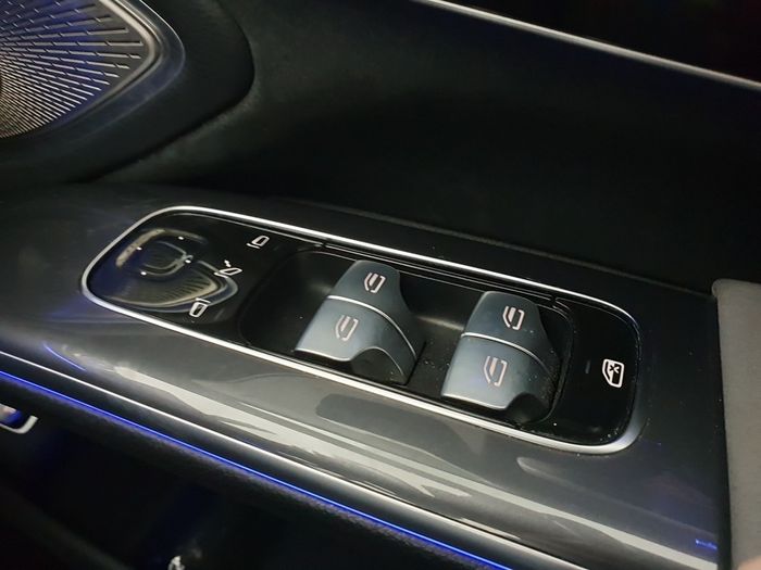 Mercedes-Benz EQS 2023