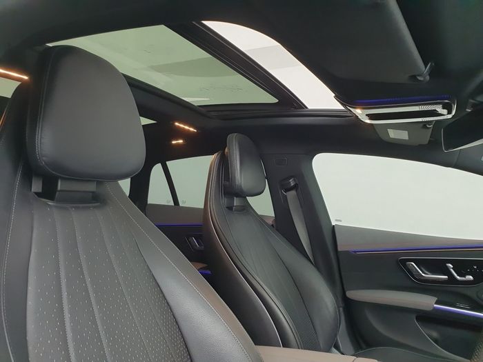 Mercedes-Benz EQS 2023