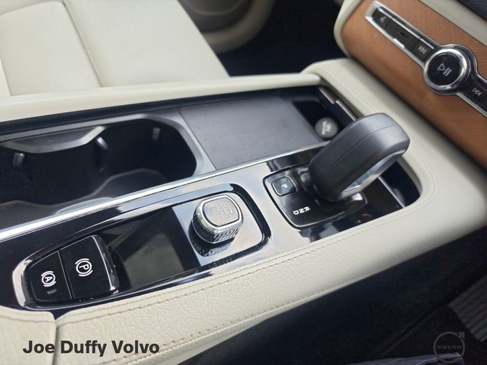 Volvo XC90 2022