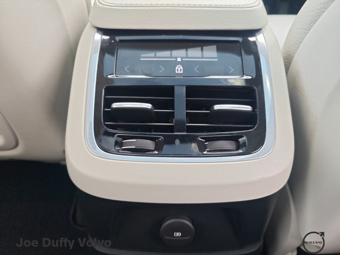 Volvo XC90 2022