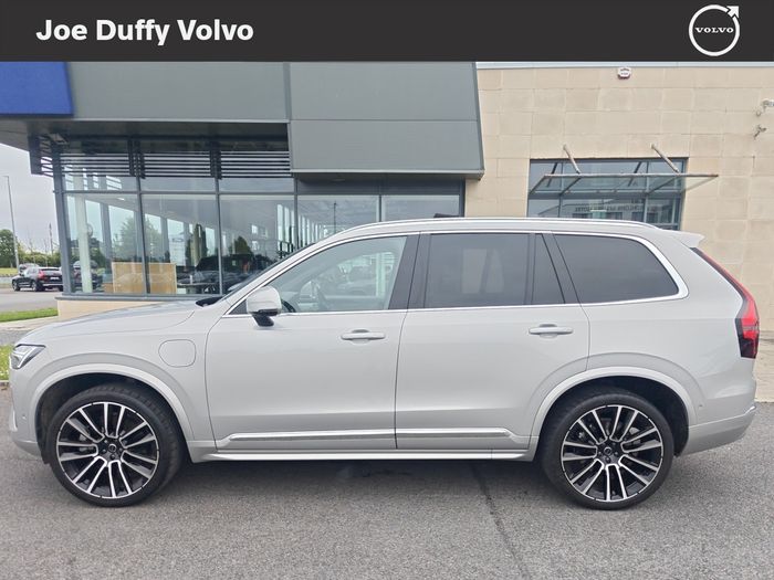 Volvo XC90 2025