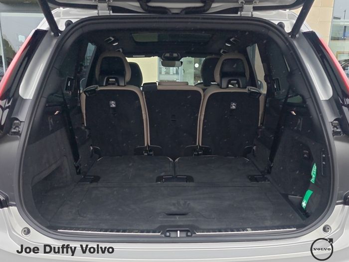 Volvo XC90 2025