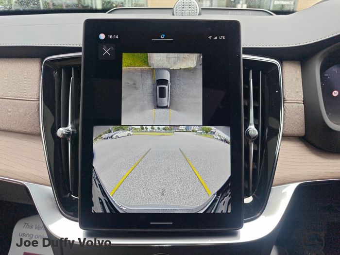 Volvo XC90 2025