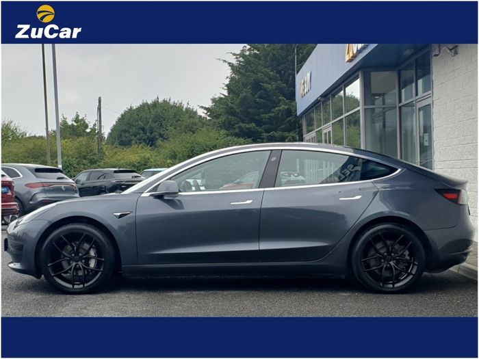 Tesla Model 3 2019
