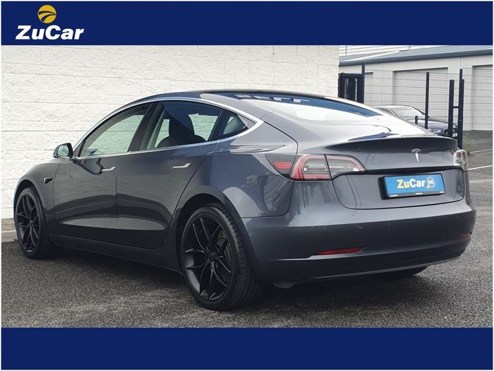 Tesla Model 3 2019