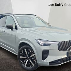 Volvo XC90 2025