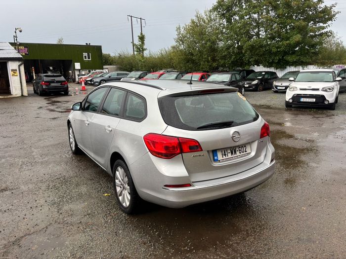 Opel Astra 2014