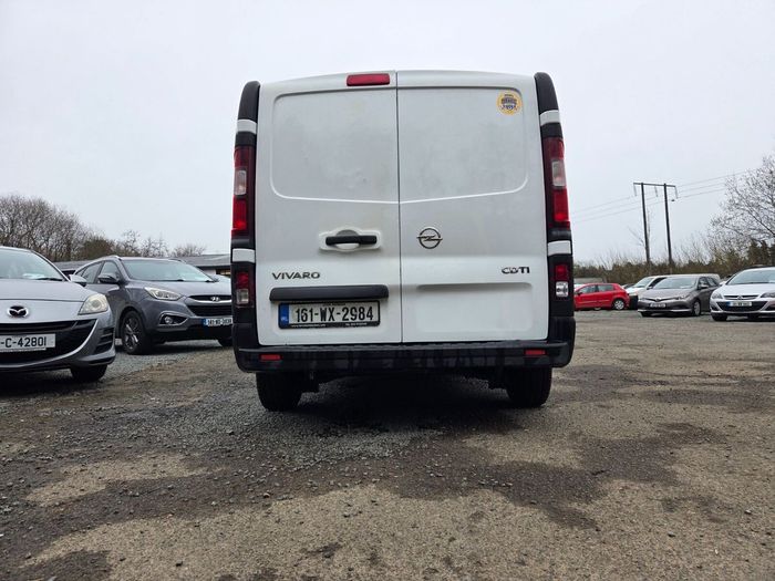 Opel Vivaro 2016