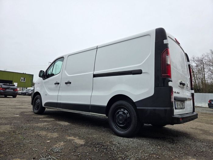 Opel Vivaro 2016