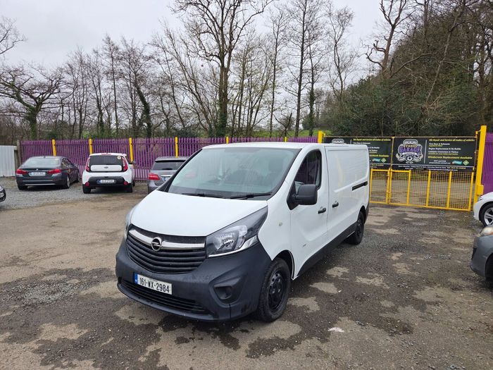 Opel Vivaro 2016