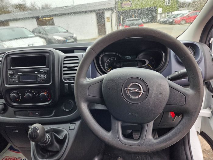 Opel Vivaro 2016