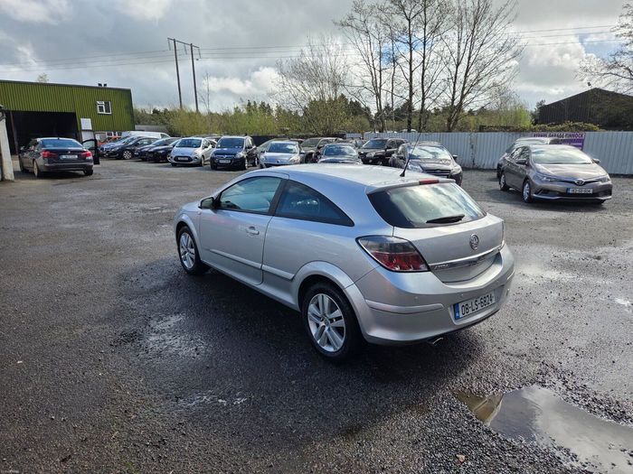 Vauxhall Astra 2008