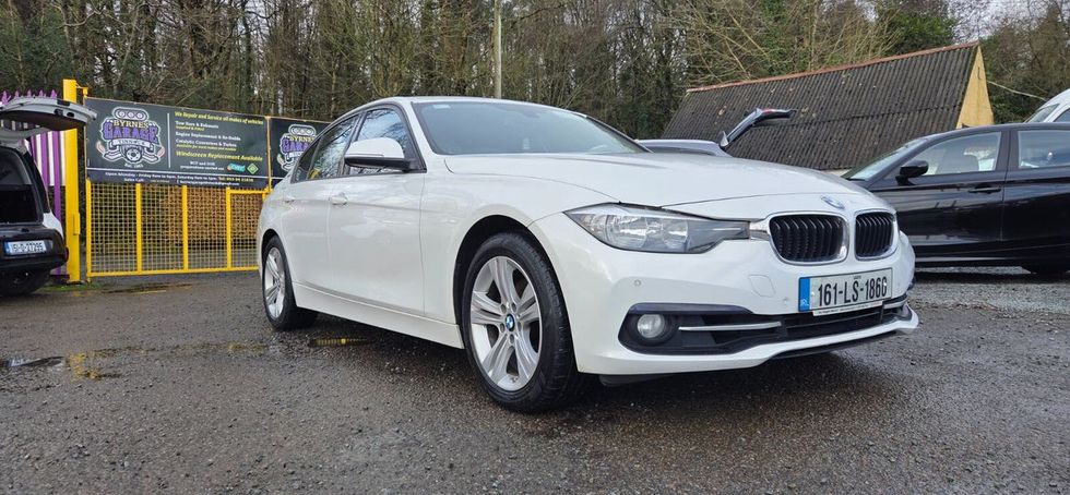BMW 3 Series 2016