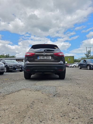 Nissan QASHQAI 2015