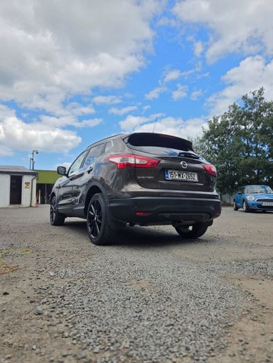 Nissan QASHQAI 2015