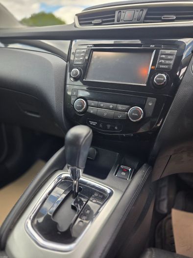 Nissan QASHQAI 2015