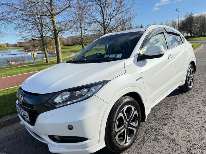 Honda Vezel 2015