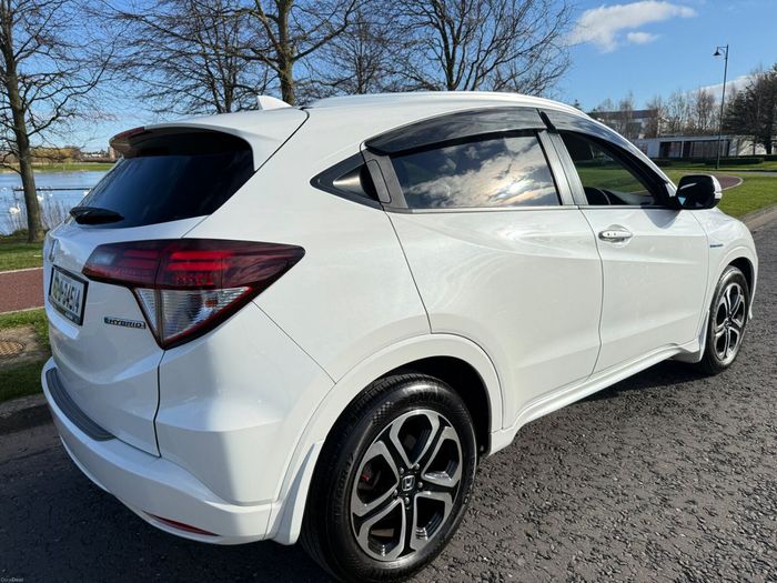 Honda Vezel 2015