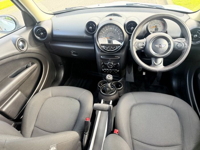 MINI COUNTRYMAN 2016