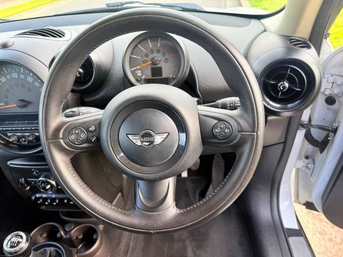 MINI COUNTRYMAN 2016