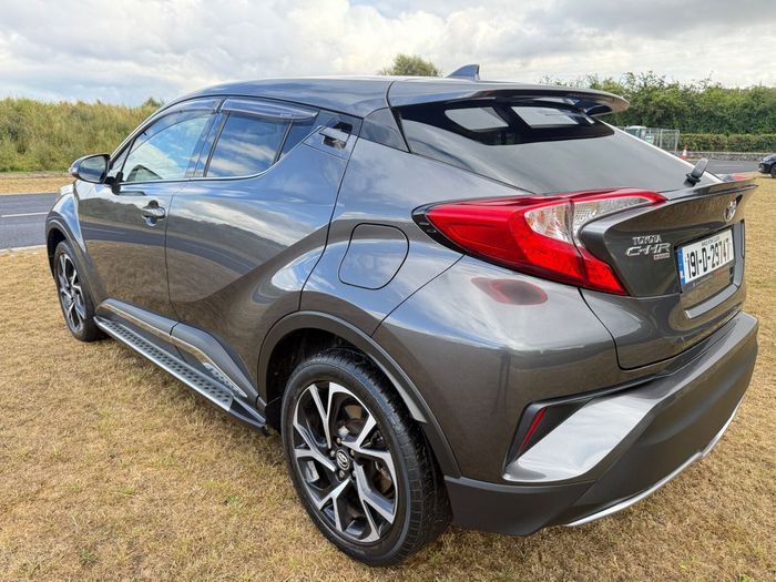 Toyota C-HR 2019