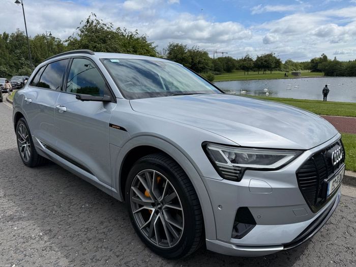Audi E-Tron 2019