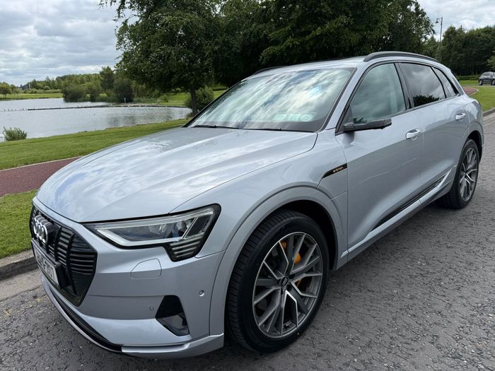 Audi E-Tron 2019