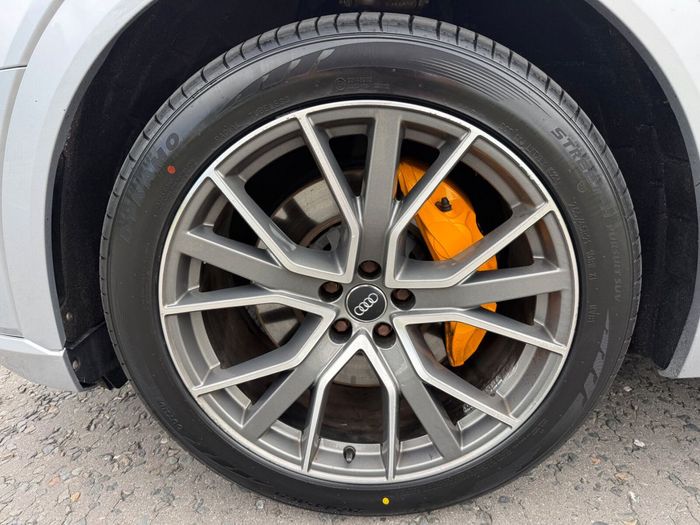 Audi E-Tron 2019