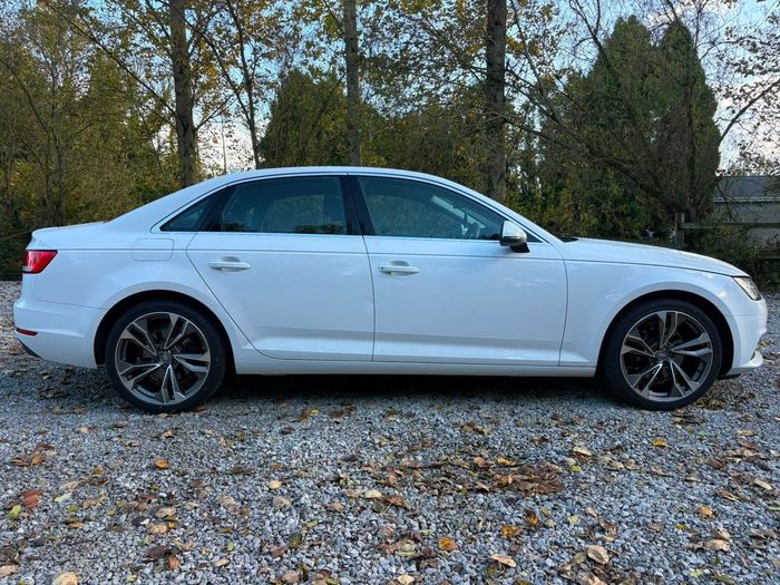 Audi A4 2015