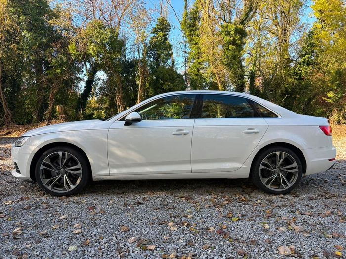 Audi A4 2015