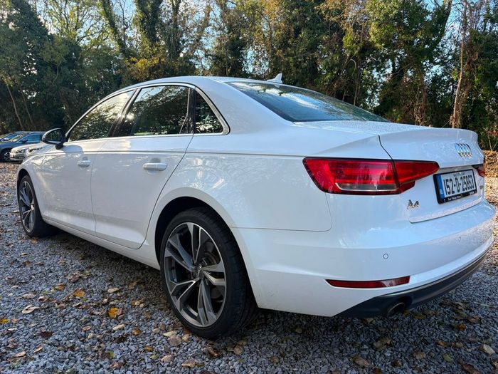Audi A4 2015