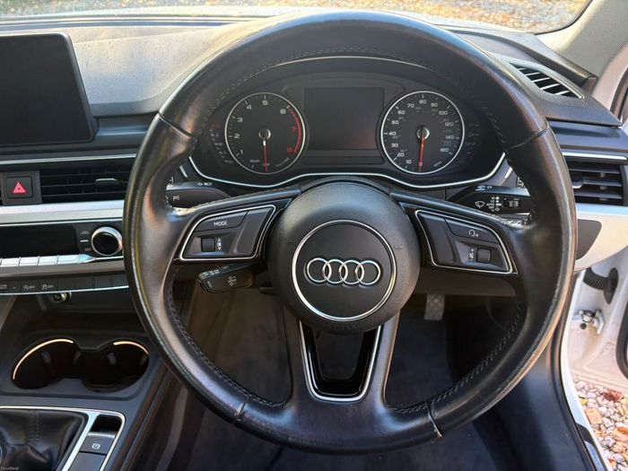 Audi A4 2015